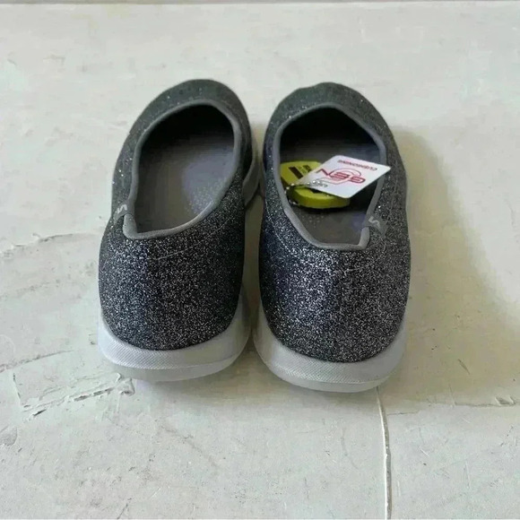Skechers Black Grey/Metalic Shimmer Goga Mat Slip On Sneakers Women’s 6 NWT - Picture 3 of 10